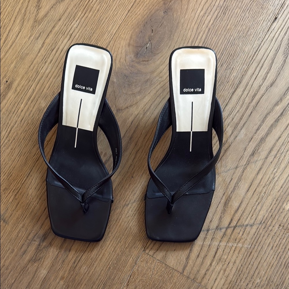 Dolce Vita Black Women's Sandals, 7